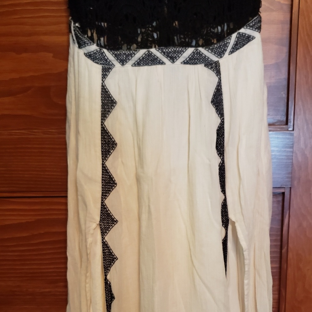 Amuse society sia crochet double slit maxi linen dress cream black lace - Picture 6 of 7